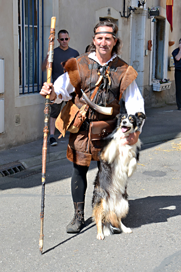 Le berger et son amour de chien. 